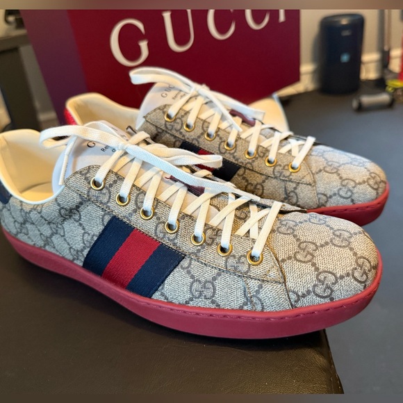 Gucci Ace Supreme GG beige sneakers - Picture 9 of 11